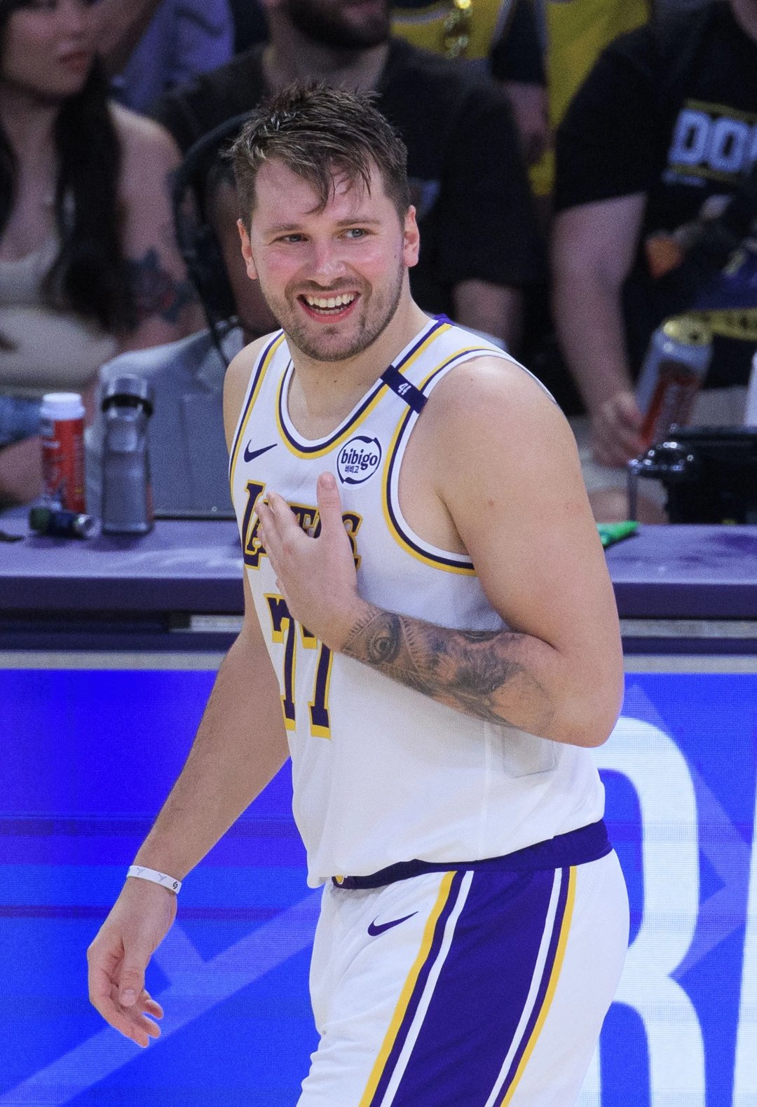 关于公牛陷入低谷，猛龙连败，东契奇球队命运悬念！的信息