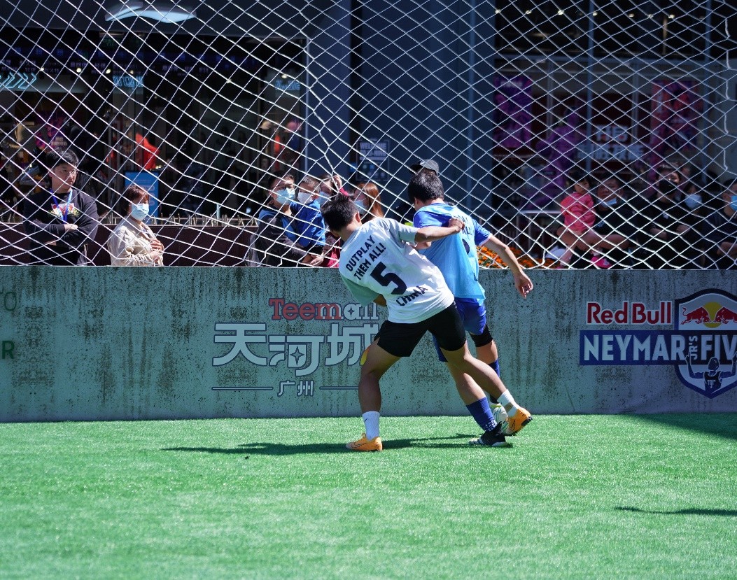 内马尔在勇士比赛中比赛规则变更，反败为胜引发热议！的简单介绍